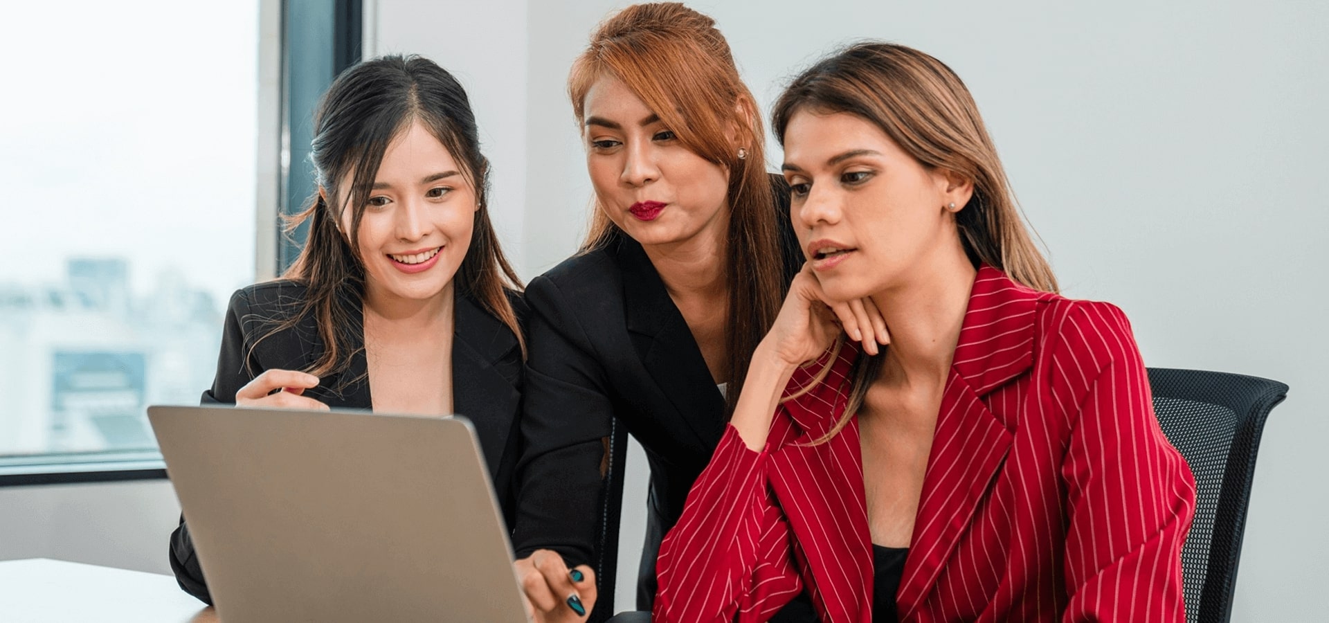 Asesoramos en la implementación de la norma ISO 27001 2022 sistema de gestión de seguridad de la información